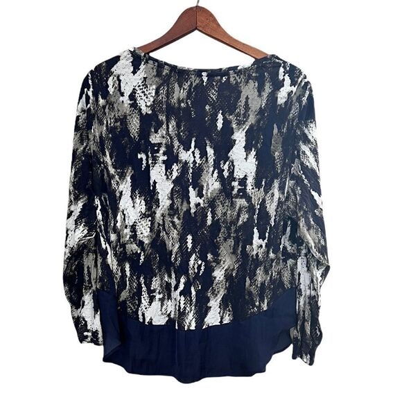 Simply Vera Vera Wang Long Sleeve Lightweight Top - Picture 7 of 7